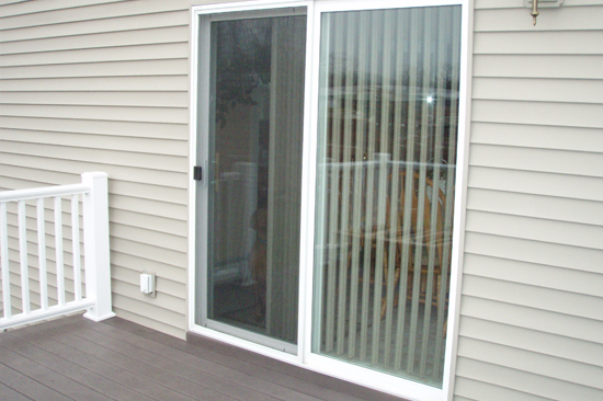 Rio Linda-screen-door-repair
